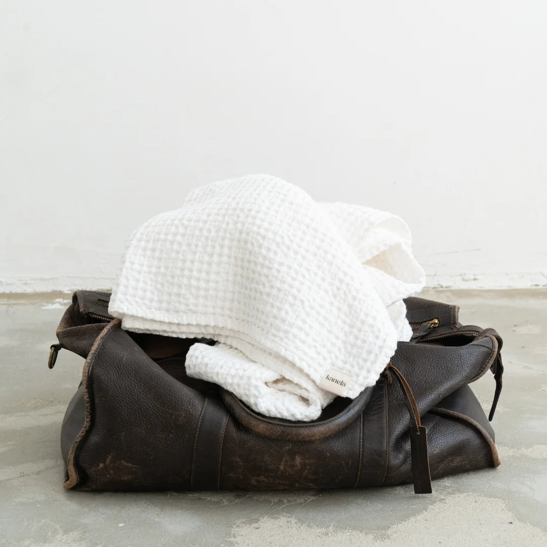Farbe_Cloud White